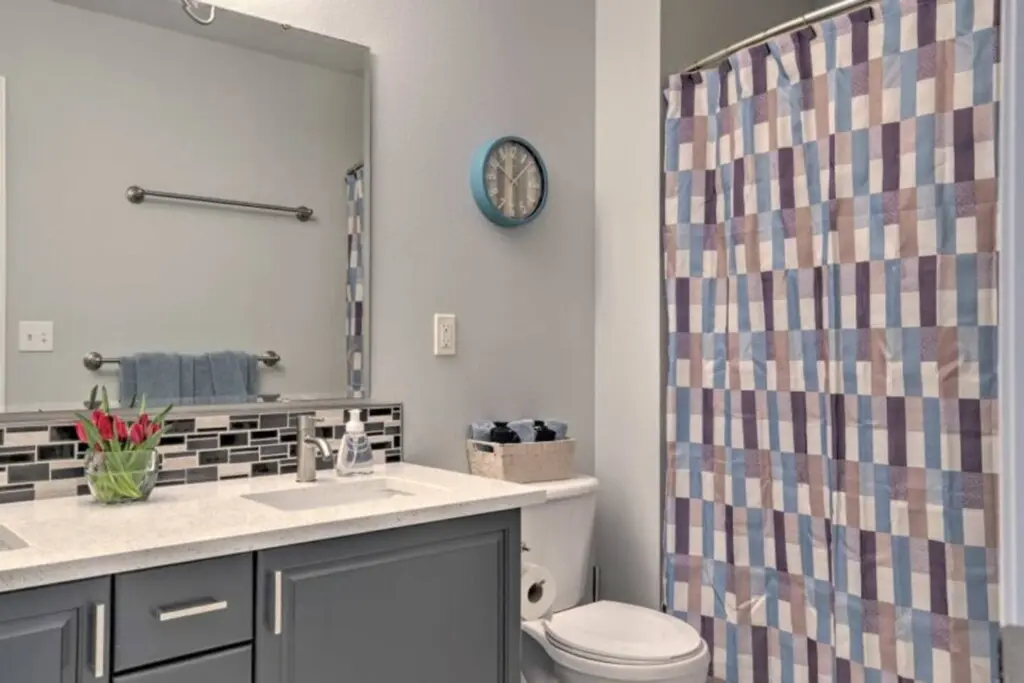 7b9aae373ea64e1b8b38c4845973542d.jpg