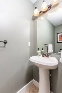 d9f7f8edcfeb493699ffd137dc05d779.jpg