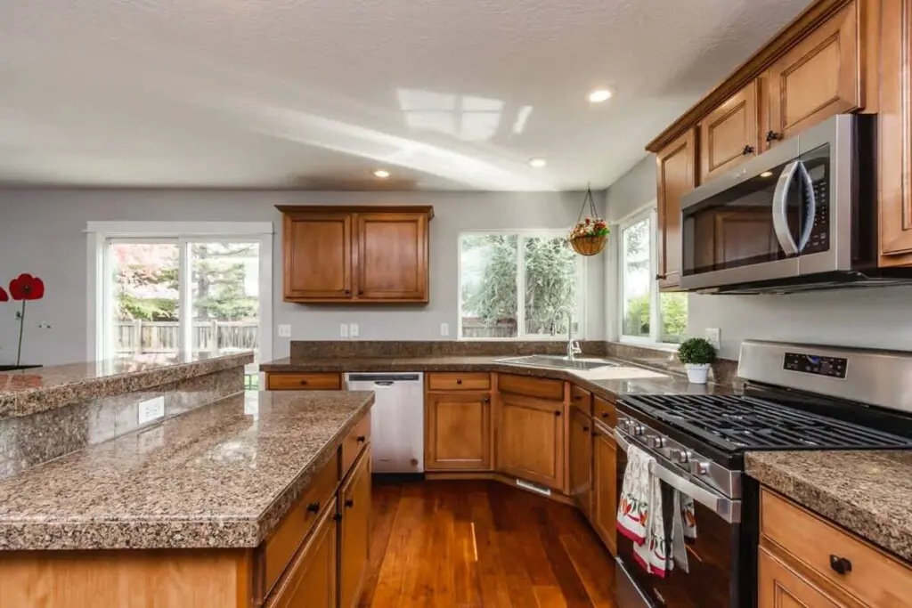 107f2936 b89b 4c rOVhK