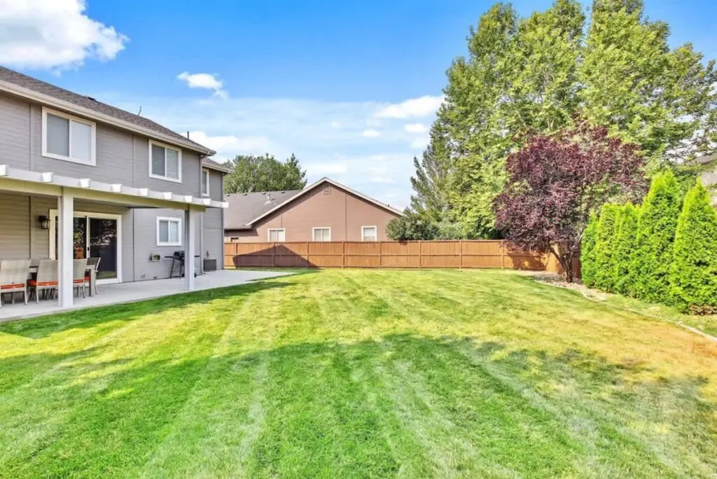 1302f16c 5faa 4c ORcTa