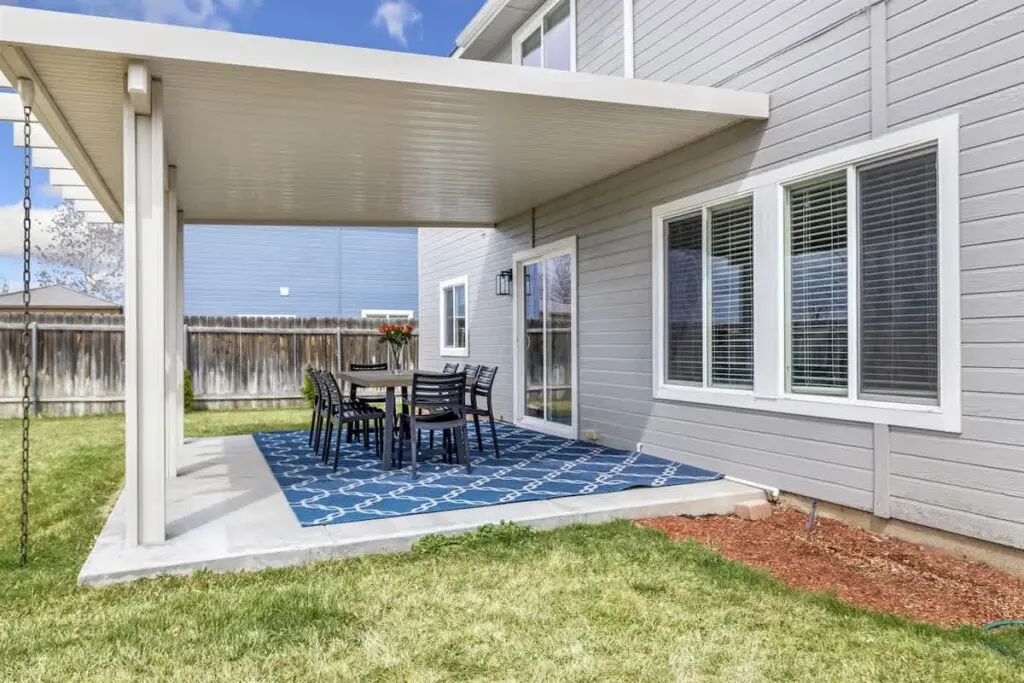 3258c623 3a7d 41 R08H