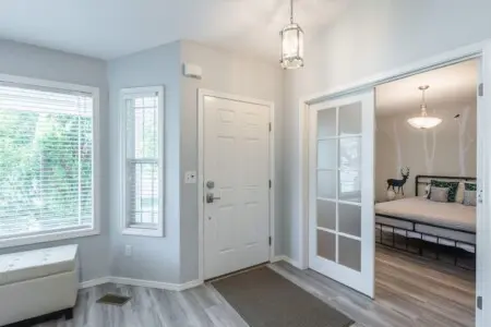 32674b40 3bb8 45 q2rpT