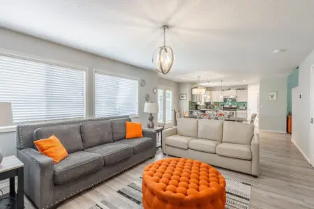 5581603b b2e9 46 7 uGX