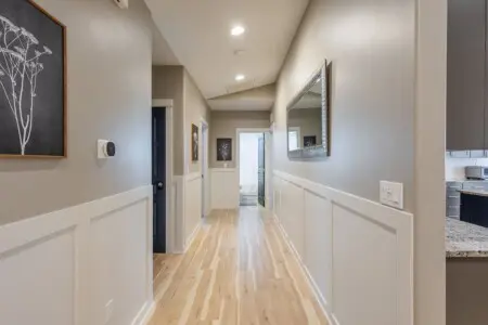 57ecb1b2 ce62 4d Zqj5a