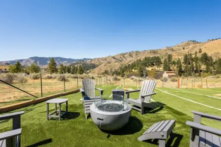 5b8abb29 56b3 48 SRrXK