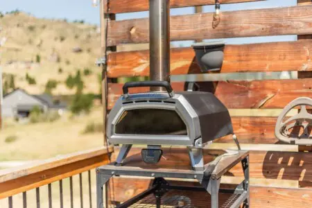 683f8e32 6e67 4a cNBLr