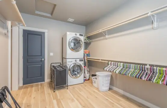 7d349d72 be71 4a ZWnus