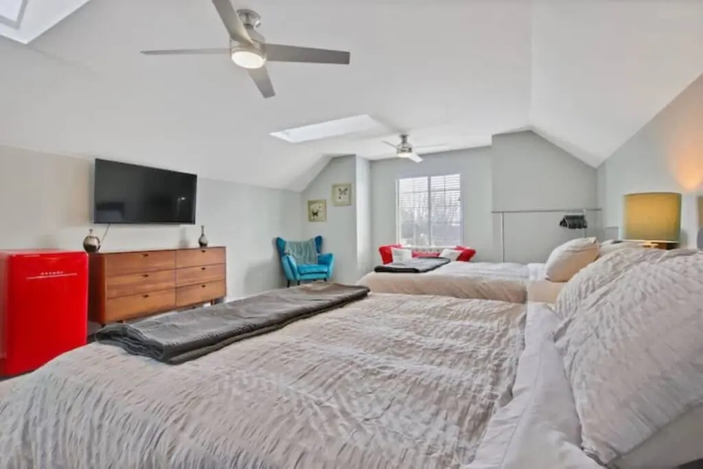 8679eb3f 0ba5 44 mFyLl