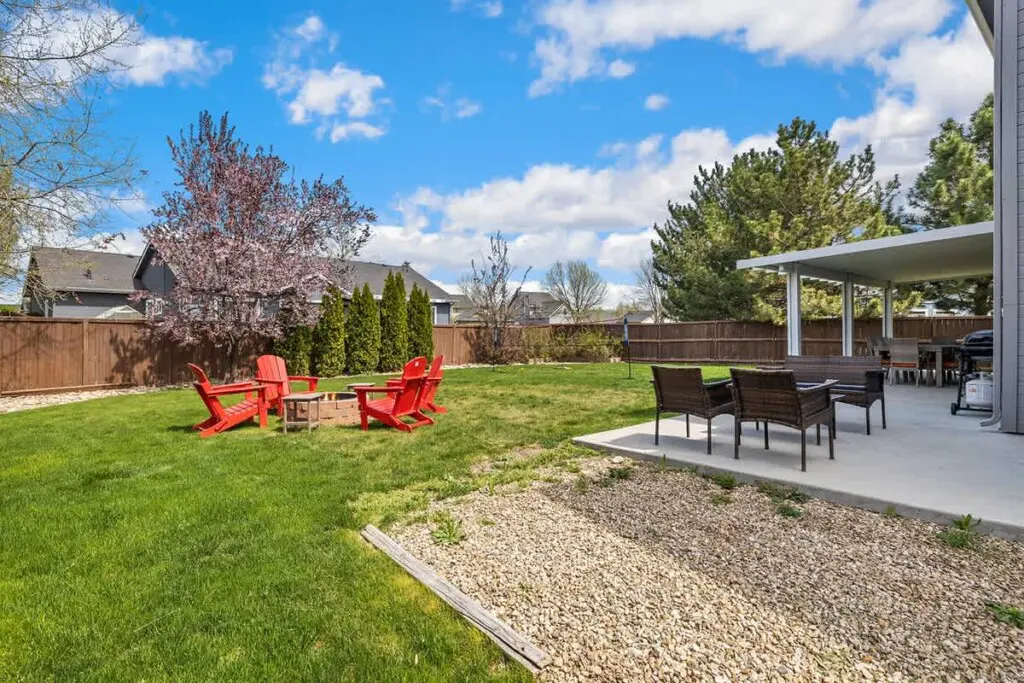 89f3b0a3 78c5 4d SUHya