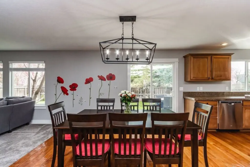 8c61fa01 4a21 48 73V7K