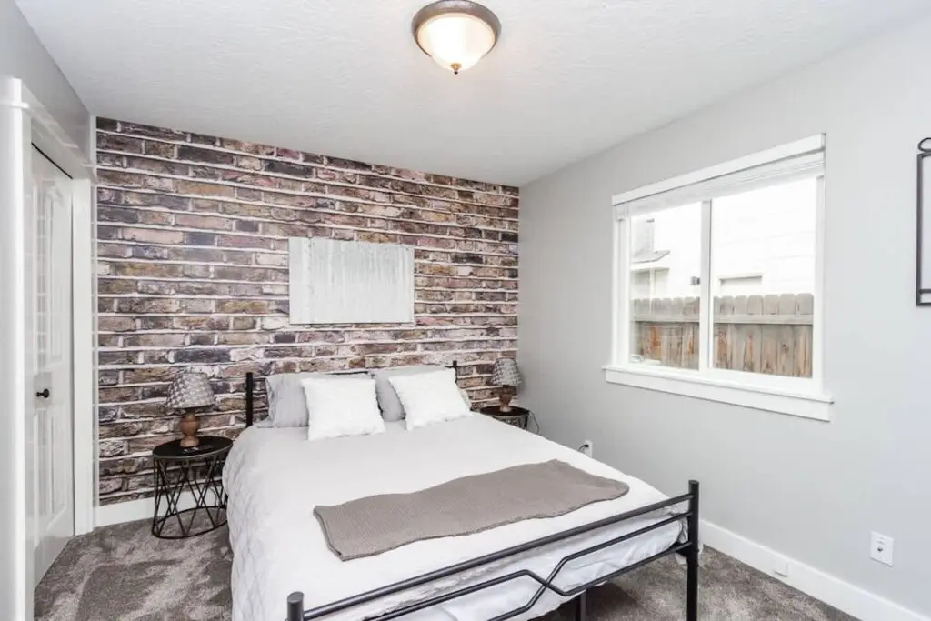 97c5557e 2130 43 TIp8