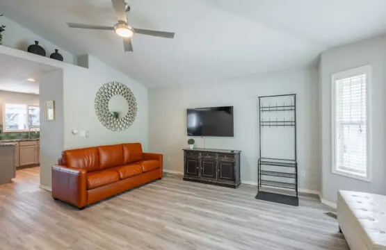 a24bdd17 f957 42 ExIs0