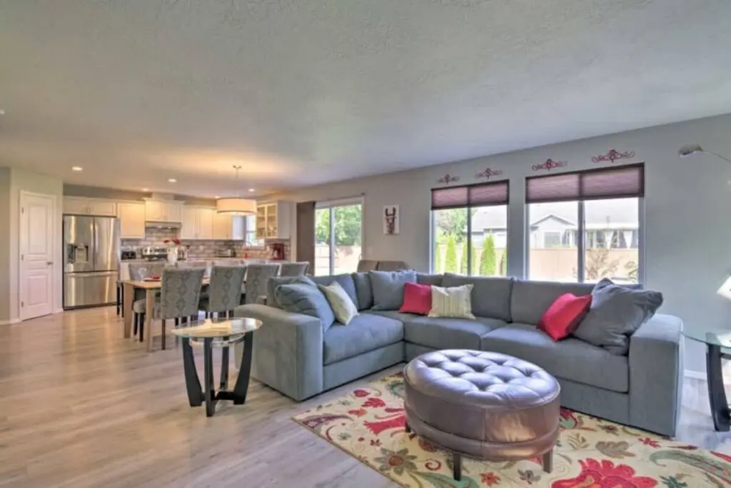 b87fd5e9 e2f6 48 praqj