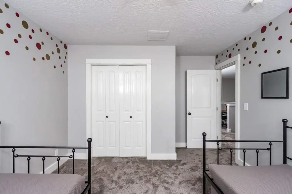 c7f75968 3a00 4f klq3U