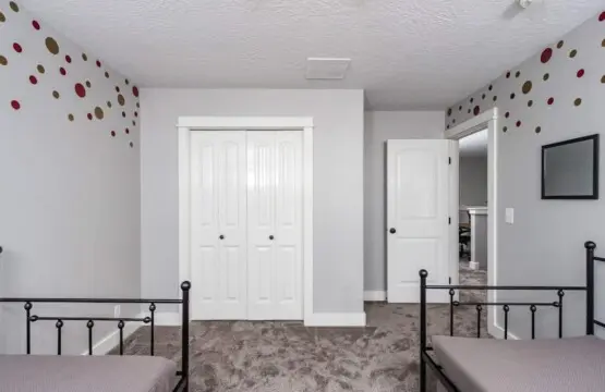 c7f75968 3a00 4f klq3U