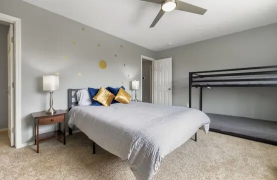 d64f6d04 45c1 4d rOH3U