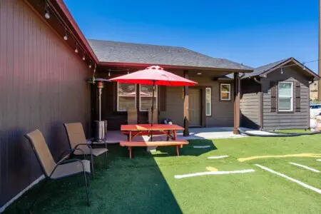 d777cab6 6110 4e nY7Ns