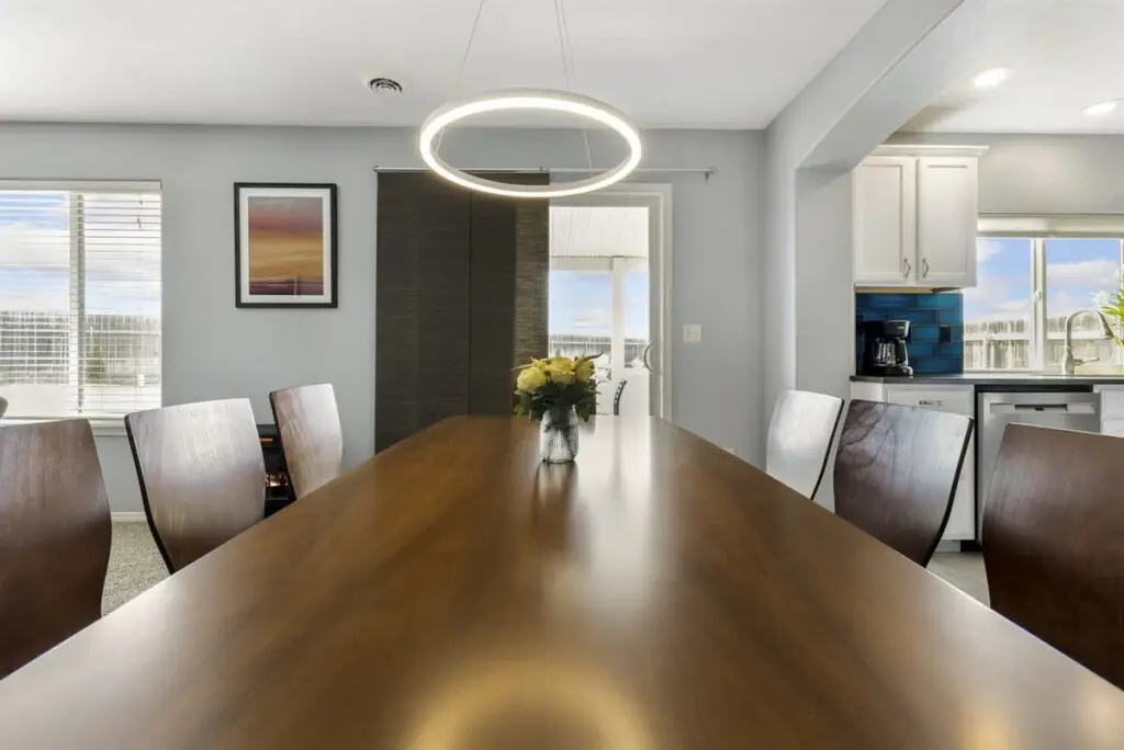 fe167a4c 270e 49 FAbmN